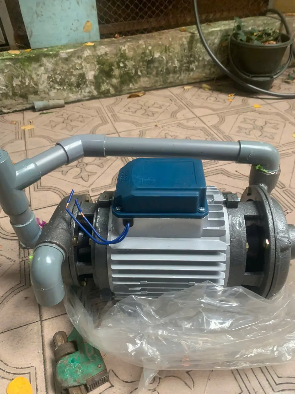 Lắp đặt hệ thống nước